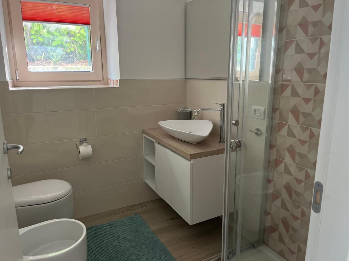 Lido 3 Pool, 30M From The Lake, Pet Friendly Como Lake Colico Bagian luar foto
