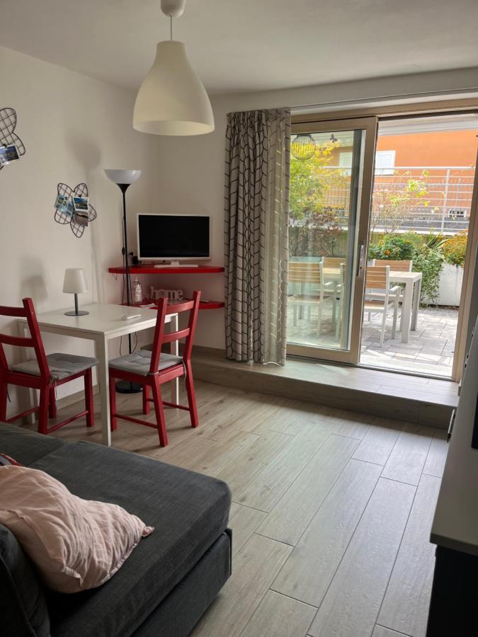 Lido 3 Pool, 30M From The Lake, Pet Friendly Como Lake Colico Bagian luar foto